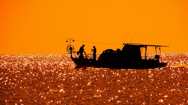 rybářský člun